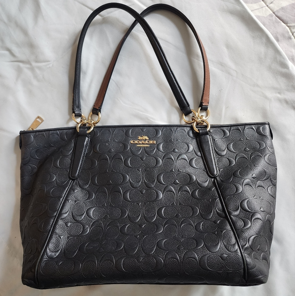USED COACH - Monogrammed Tote Bag
